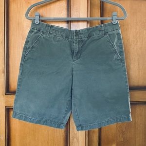 Khakis by Gap Boyfriend Rollup Military Army Green Shorts Sz 0